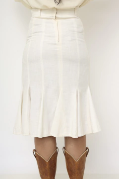 Saia cintura alta linho pregas - Capichó Brechó
