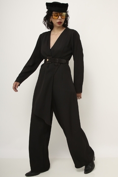 Imagem do Macacão preto pantalona chic