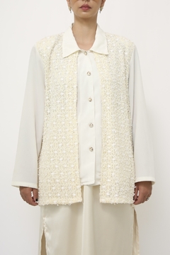 Blazer creme recorte renda frente