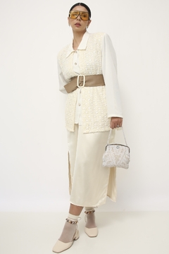 Blazer creme recorte renda frente - comprar online