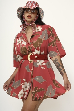 Camisa vermelha flores longa - Capichó Brechó