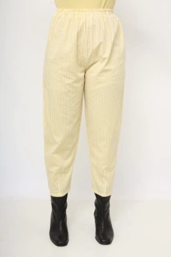 Conjunto amarelo listras vintage na internet