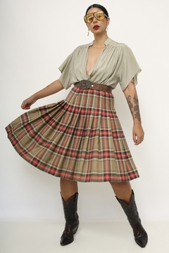 Saia xadrez marrom com vermelho pregas vintage