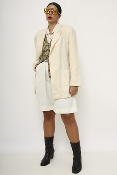 Blazer creme linho ombreira classico - comprar online
