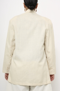 Blazer creme linho ombreira classico - Capichó Brechó