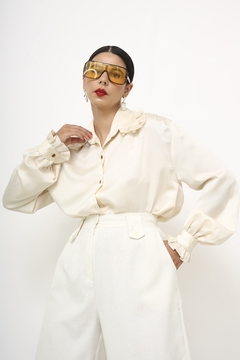 Camisa babados gola e manga bufante vintage - comprar online