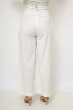 Calça pantalona branca cintura alta leve listras - loja online