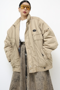 Jaqueta bomber bege acolchoada vintage forro estampado - comprar online