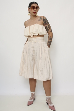 Imagem do Bermuda acetinada rose listras poa chic