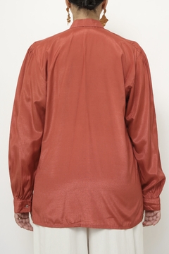Camisa acetinada telha vintage - Capichó Brechó
