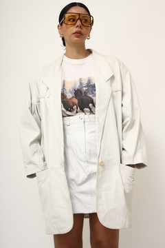 Blazer couro branco forrado vintage SANTIAGO na internet