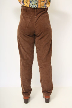 Calça veludo cotele vintage marrom HAMUCHE - loja online