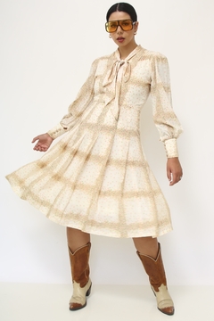 Vestido laco estampado vintage manga longa - comprar online