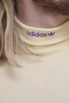 Gola alta ADIDAS amarela