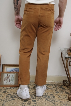Calça veludo cotele ADIDAS marrom na internet