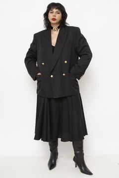 Imagem do Blazer preto forrado ombreira vintage