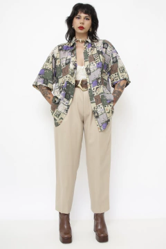 Camisa seda estampada verde roxa vintage - Capichó Brechó