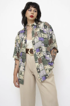 Camisa seda estampada verde roxa vintage