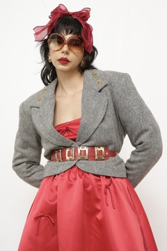 Imagem do Blazer cropped cinza bordado flores