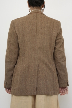 Blazer marrom vintage com gola removivel - loja online