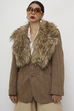 Blazer marrom vintage com gola removivel - Capichó Brechó