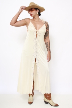 Camisola longa off white renda amarração