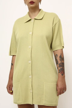 Vestido tricot verde estilo camisa na internet