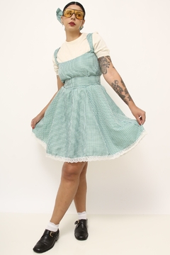 Vestido verde xadrez com laço na internet