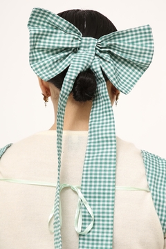 Vestido verde xadrez com laço - Capichó Brechó