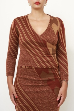 Conjunto SAIA + CROPEED bordo listras na internet