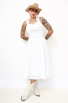 Vestido branco midi chiffon