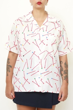 Camisa estampada palitos - comprar online
