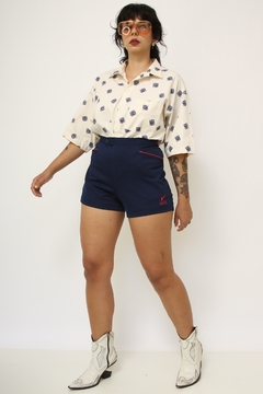 Camisa bege quadrados azul marinho - comprar online