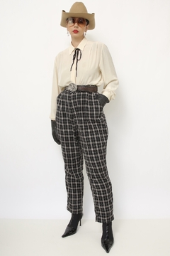 Calça xadrez vintage preta cintura alta
