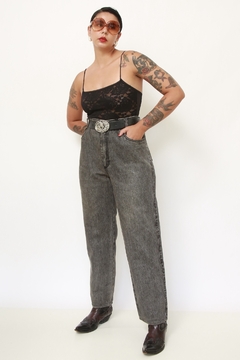 Calça jeans cinza classica
