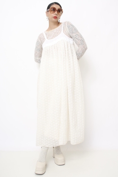 Vestido renda amplo estilo penhoar na internet