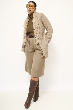 Cardigan tricot com recortes pelo