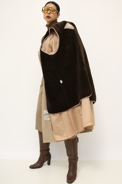 Trench Coat bege forro pelúcia marrom removível