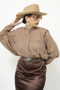 Camisa marrom manga morcego western