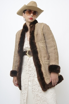 Casaco BOHO forro de pele 70´s bordado vintage - loja online