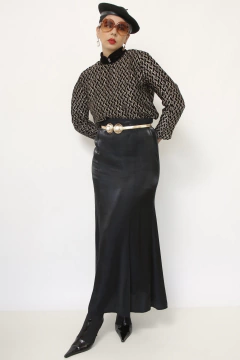 Imagem do Saia longa festa preta acetinada