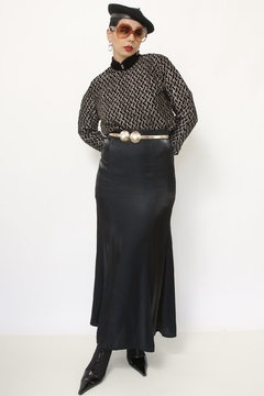 Blusa veludo com dourado gola alta vintage na internet