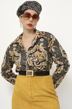 Camisa preta estampada vintage - loja online