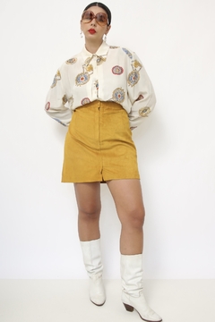 Saia 100% couro amarela vintage