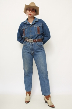 Jaqueta Jeans cropped det veludo - Capichó Brechó
