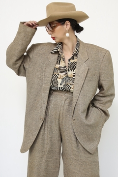 Conjunto Blazer + Calça bege forrado na internet
