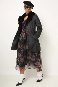 Casaco couro gola de pele vintage - comprar online