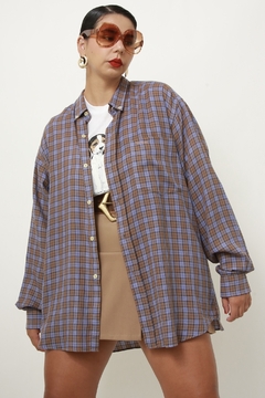 Camisa roxa xadrez Pierre Cardin na internet