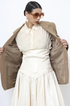 Blazer bege camel lã - Capichó Brechó