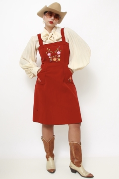 Vestido veludo vermelho bordado - Capichó Brechó
